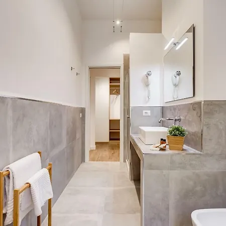 Apartment Germanico Luxury